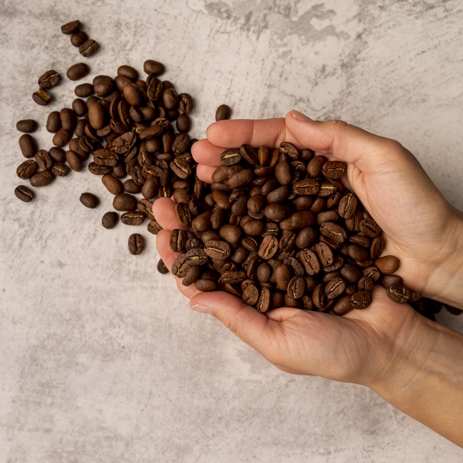 Termogênico com cafeína funciona mesmo? Descubra como age no corpo