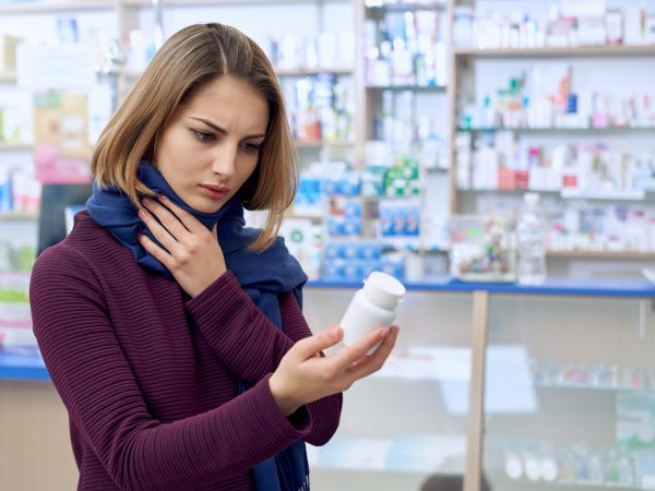 Dor de garganta: Qual medicamento usar em quadros leves e moderados?