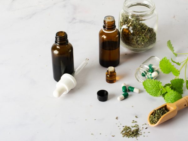 Medicamentos fitoterápicos funcionam tão bem quanto os convencionais em quadros leves?