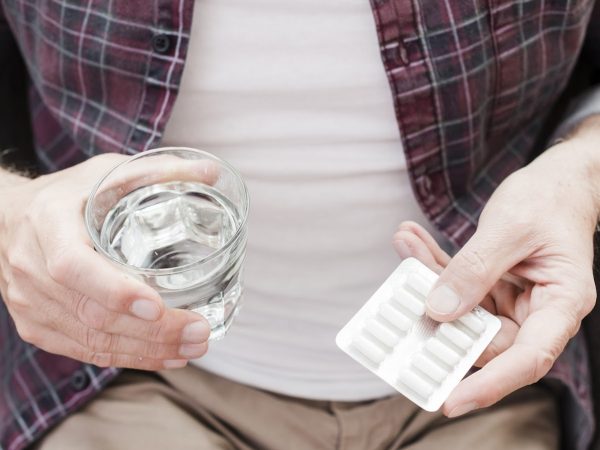 Digestão mais leve: como enzimas digestivas e lactase podem auxiliar no dia a dia