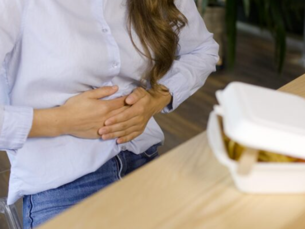 Refluxo e gastrite: o que pode ajudar a aliviar os desconfortos digestivos?